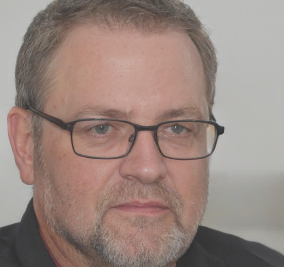 Retrato profesional de Carlos